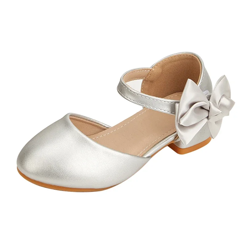 

Детские кожаные туфли-сандалии на высоком каблуке с бантом для девочек, модные, с мягкой подошвой, нескользящие, для вечеринок и выступлений