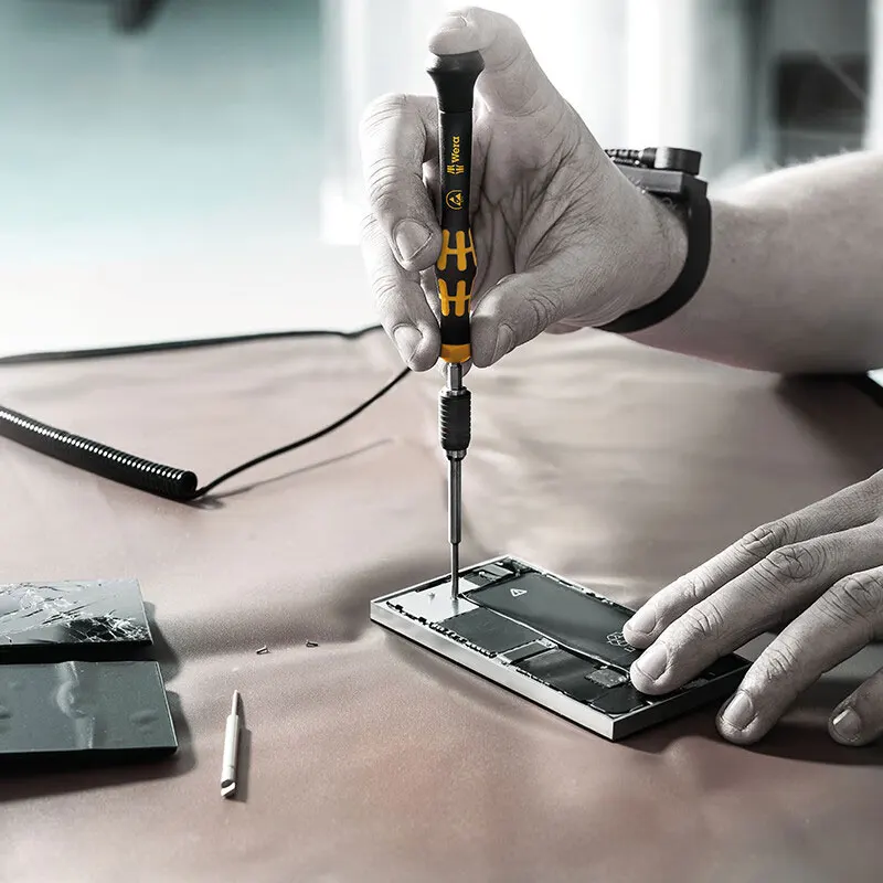 Wera 05300004001 Screwdriver 97mm Kraftform Micro ESD Bitholding Screwdriver Tools Easy Operation and Long Service Life