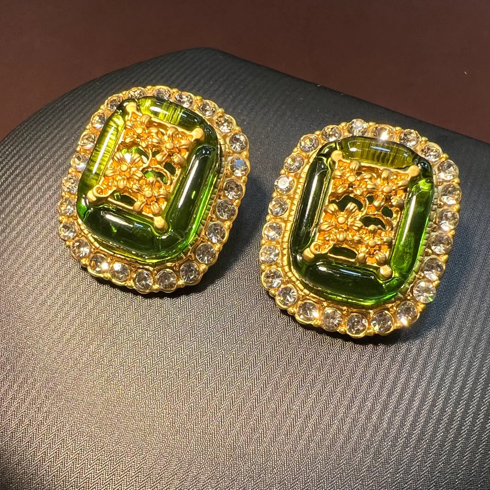 Western antique glazed square stud earrings vintage niche design sense copper plated real gold high sense earrings wholesale