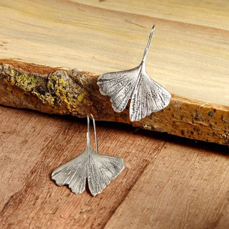 Retro Silver Color Ginkgo Leaf Fan Shape Earrings For Women Boho Ethnic Asymmetry Metal Dangle Earring Jewelry pendientes mujer