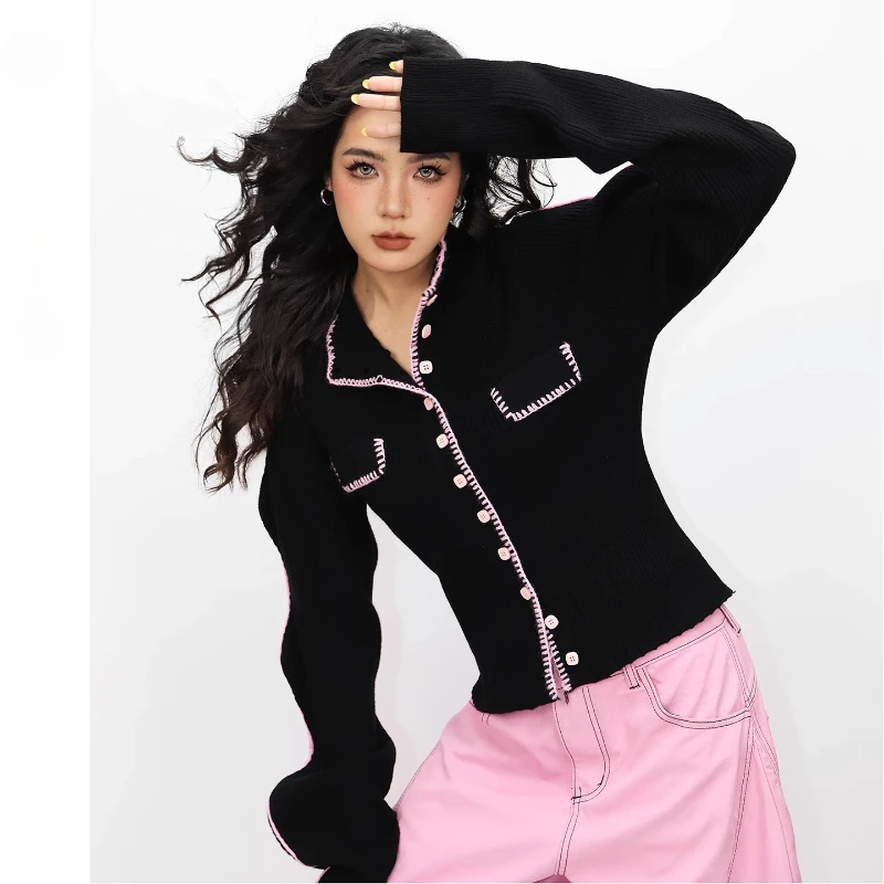 2025 Autumn New Color-Block High-Neck Women's Sweaters Top American Retro Design Warm Slimming Knitted Cardigan Coats Ladies