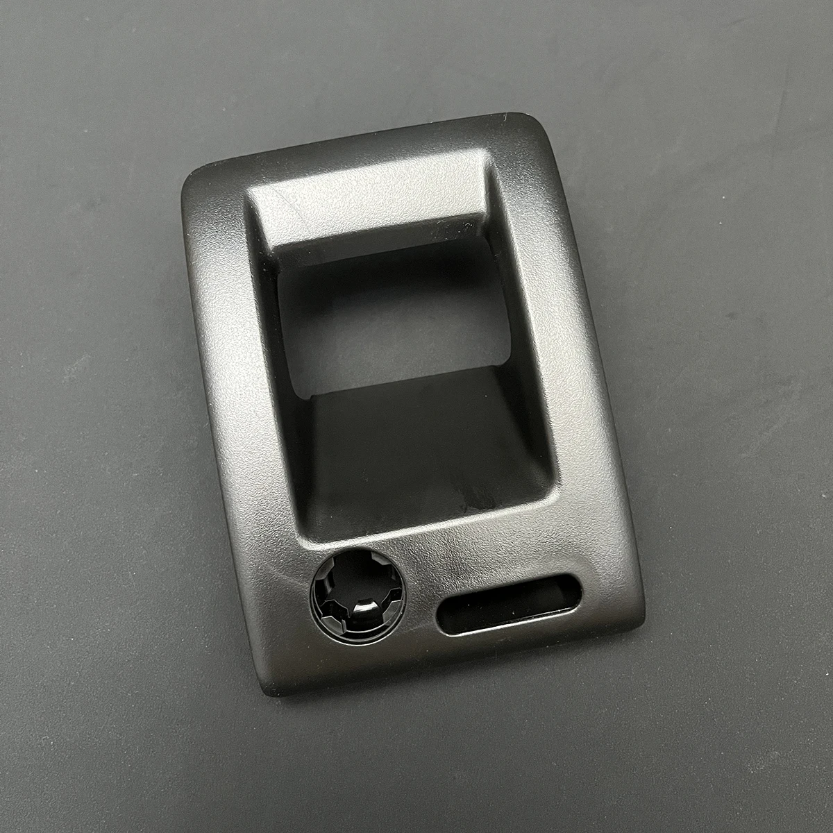 Rear Seat Down Lock Buckles Trim Cover Panel Baffle Clasp Hands With key Hole For VW Passat B6 3C5885893 3C5885894