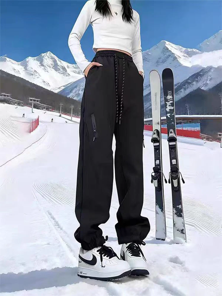 

Мужские утепленные флисом брюки для активного отдыха: для лыж, туризма, альпинизма, ветрозащитные, водонепроницаемые, с отворотами.