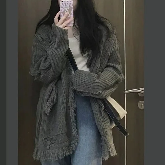 

Knitted Sweater Women's Spring 2025 New Lazy Style Niche Gray Loose Long Sleeved Cardigan Top Jacket