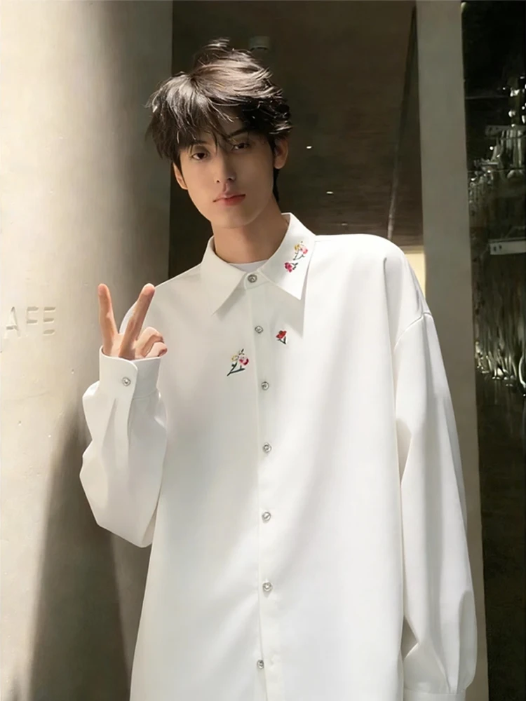 

Мужская рубашка с длинным рукавом и китайской цветочной вышивкой, молодежная, повседневная, модная, из смесового полиэстера, несминаемая