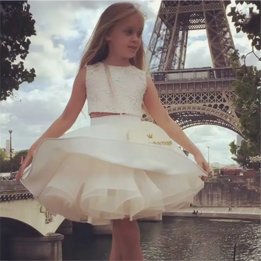 

Two Pieces Cute Puffy Flower Girl Wedding Dress Princess Appliques Tiered Ball Gown Kids Birthday Party Prom Celebrity Dress