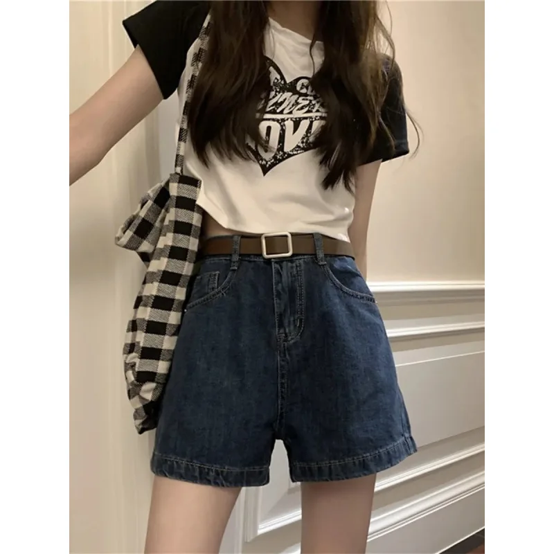Pantalones cortos de mezclilla de pierna ancha de cintura alta para mujer 2025 nuevos pantalones calientes versátiles de verano con personaje de chica picante