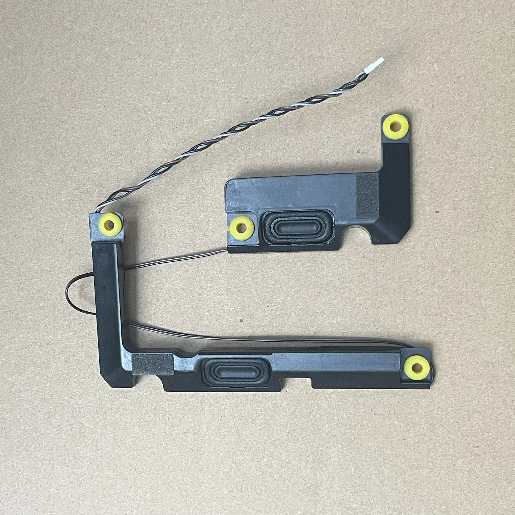 Brand New For Lenovo Ideapad 3-15IML05 3-15ITL05 ARE05 ADA05 Speaker, Speaker