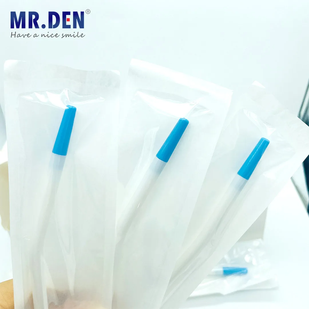 20pcs/pack Dental Disposable Surgical Suction Tips Suction Tube with Adaptor Long Slim type Dental Consumable Materials