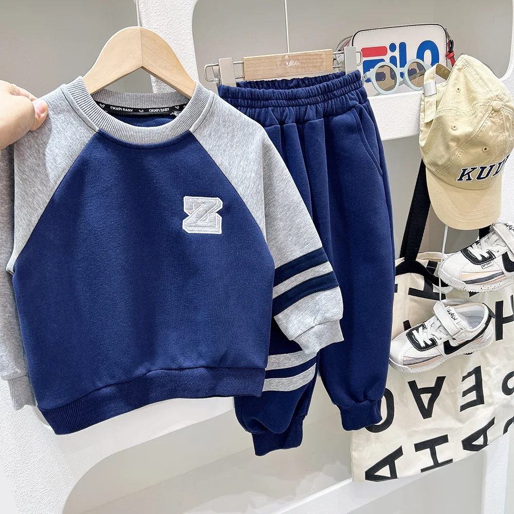 Autumn 2-10 Year Children Boy Sports Set Raglan Sleeve Letter Elastic Hem Sweatshirts Striped Elastic Pants Suit Kid Boy Outfits