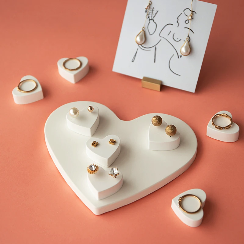 Jewelry Holder Creative Placing Piece Love Plaster Earrings Ornament Shelf Ear Studs Tray Jewelry Photo Display Props