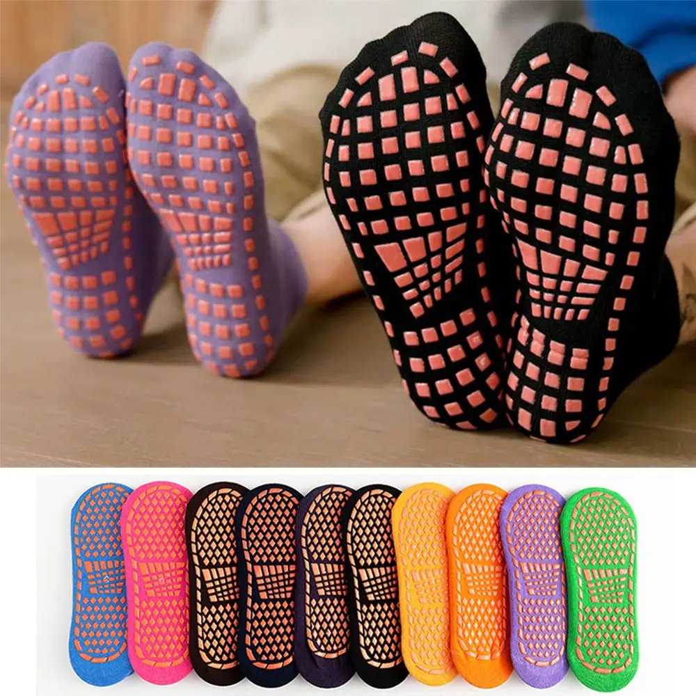 

Trampoline Foot Dispensing Warm Cotton Floor Socks Glue Point Anti-slip Rubber Early Education Socks