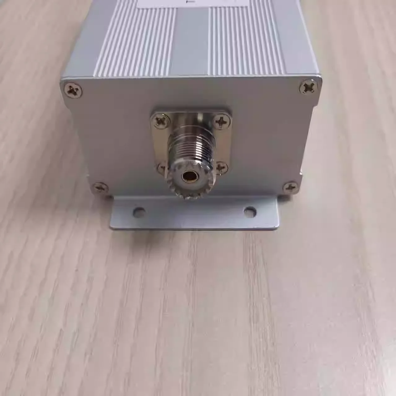 LPF-1.6M-200WM low-pass filter M mother seat suppresses harmonics filters out clutter