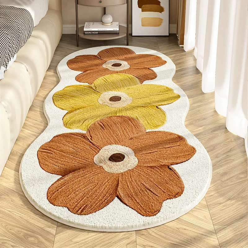 Floral Bedroom Bedside Irregular Carpet Soft and Non Slip Faux Cashmere Floor Mat Wear Resistant and Dirt Resistant Foot Rug