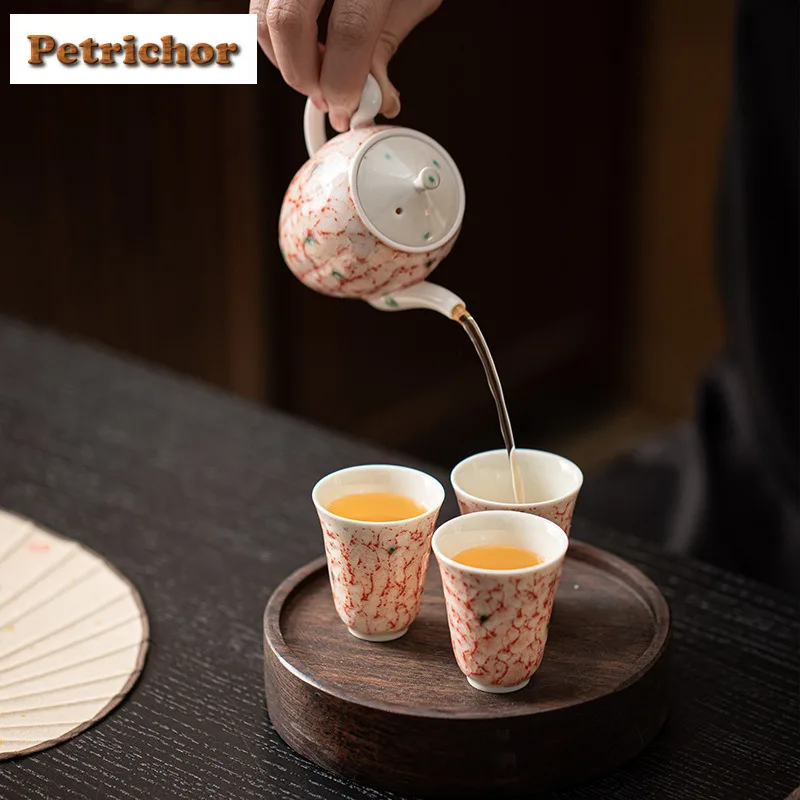 Tazza da tè in pietra di pino rossa con piede alto Tazza da tè boutique Tazza carina Tazza di profumo Jianzhan Master Tazze Forniture per set da tè cinese per la casa