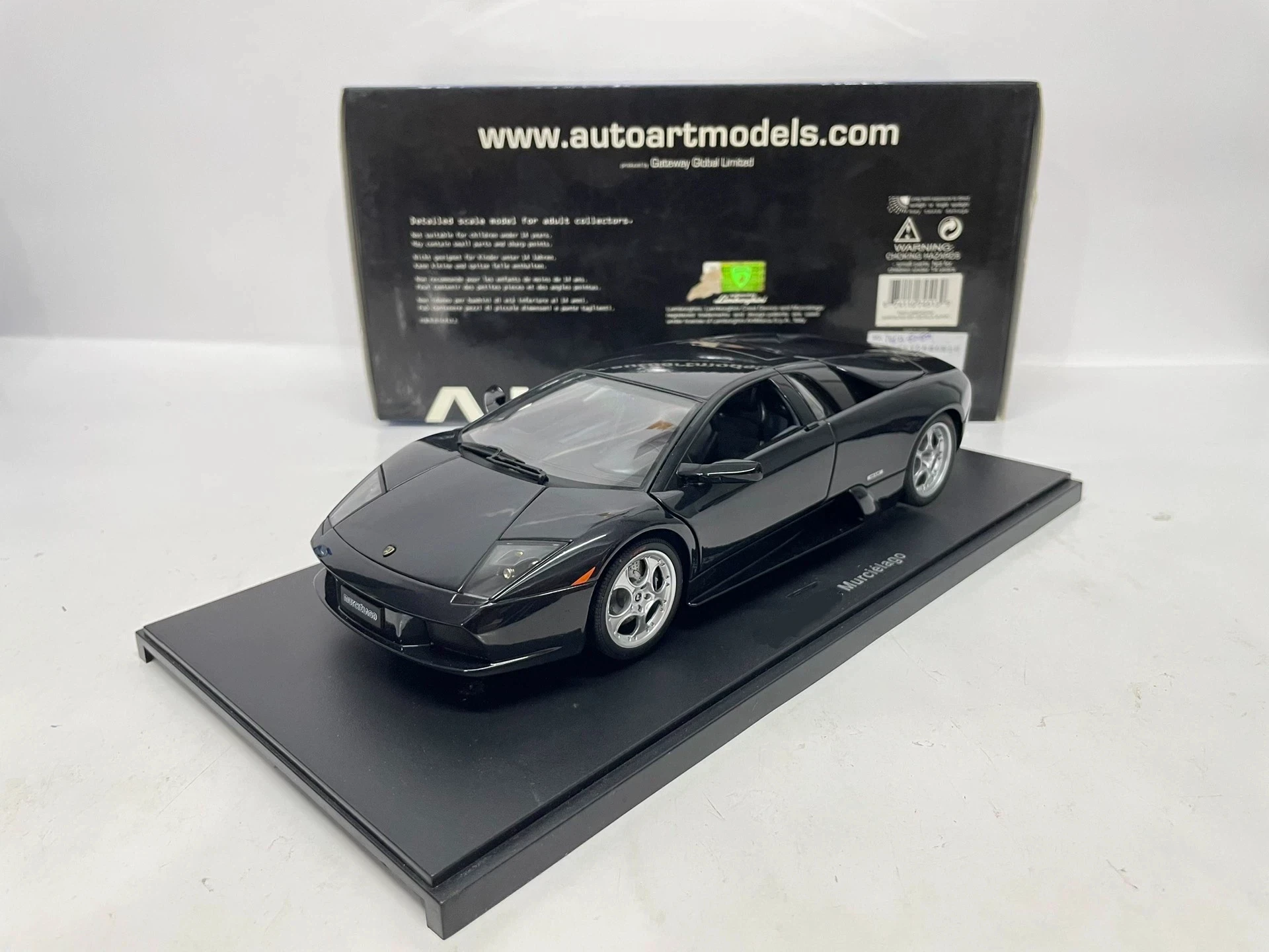 

Autoart 1:18 Murcielago Black Simulation Limited Edition All Open Alloy Metal Static Car Model Toy Gift