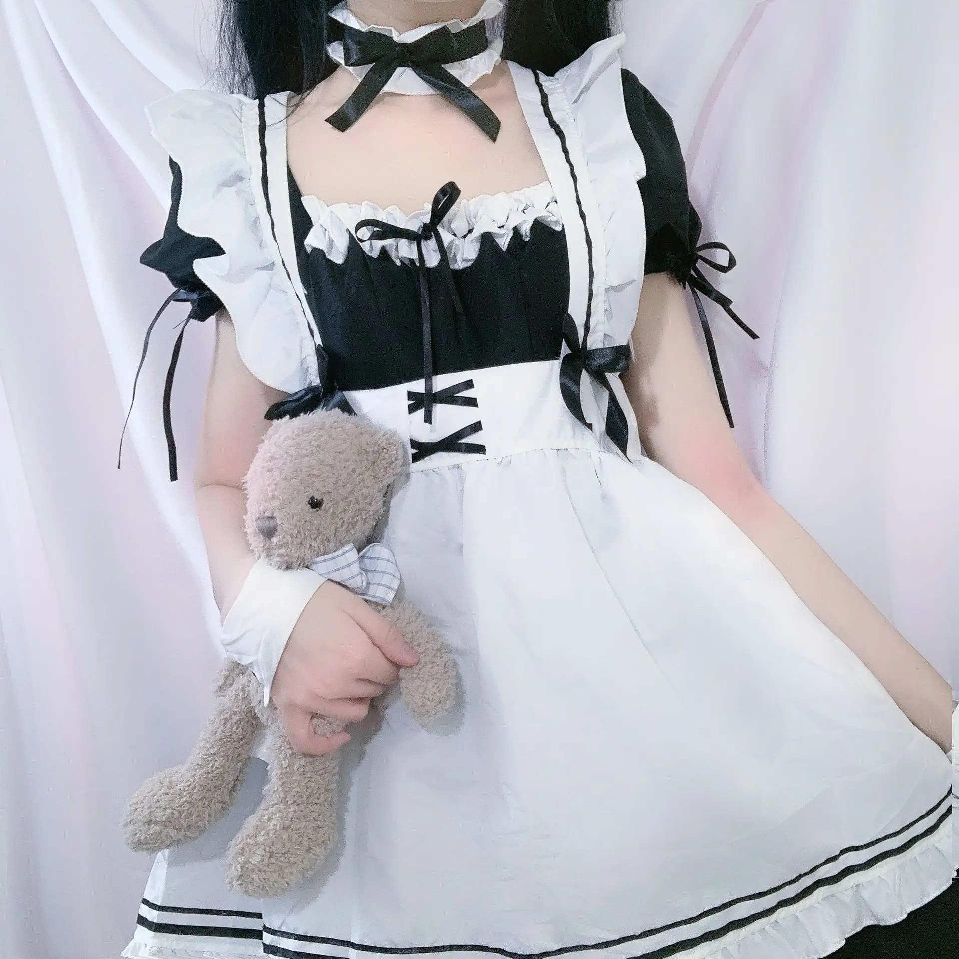 น่ารัก Lolita Cosplay เครื่องแต่งกายหญิงน่ารักชุดแม่บ้านชุดภาพเคลื่อนไหวญี่ปุ่นแม่บ้านเสื้อผ้าเครื่องแต่งกายฮาโลวีน