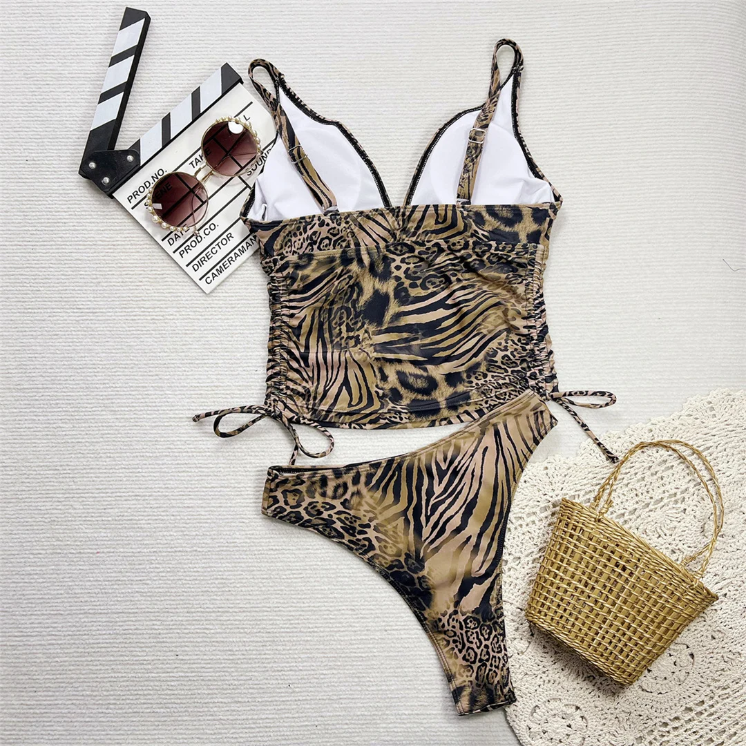 Leopard-Tankini, Bikini mit tiefem V-Ausschnitt, Damen-Badeanzug, zweiteiliges Bikini-Set, brasilianischer Badeanzug, Badebekleidung, Modell V6926. – Detail 11