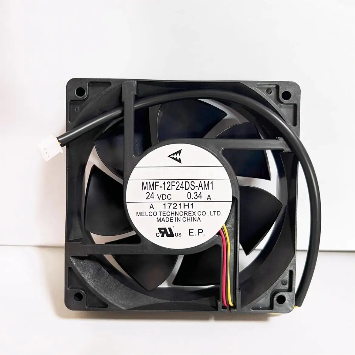 

MMF-12F24DS-AM1 MMF-12F24DS-CM1 3-проводной оригинальный охлаждающий вентилятор, 100% протестирован перед отправкой MMF-12F24DS-AM1