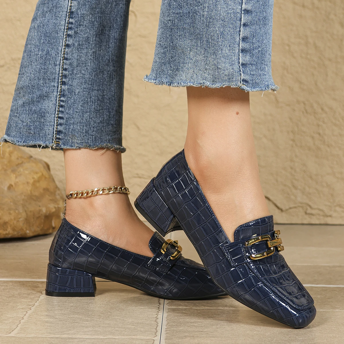 

Women's Loafe shoes, casual work shoes, comfortable walking flat shoes