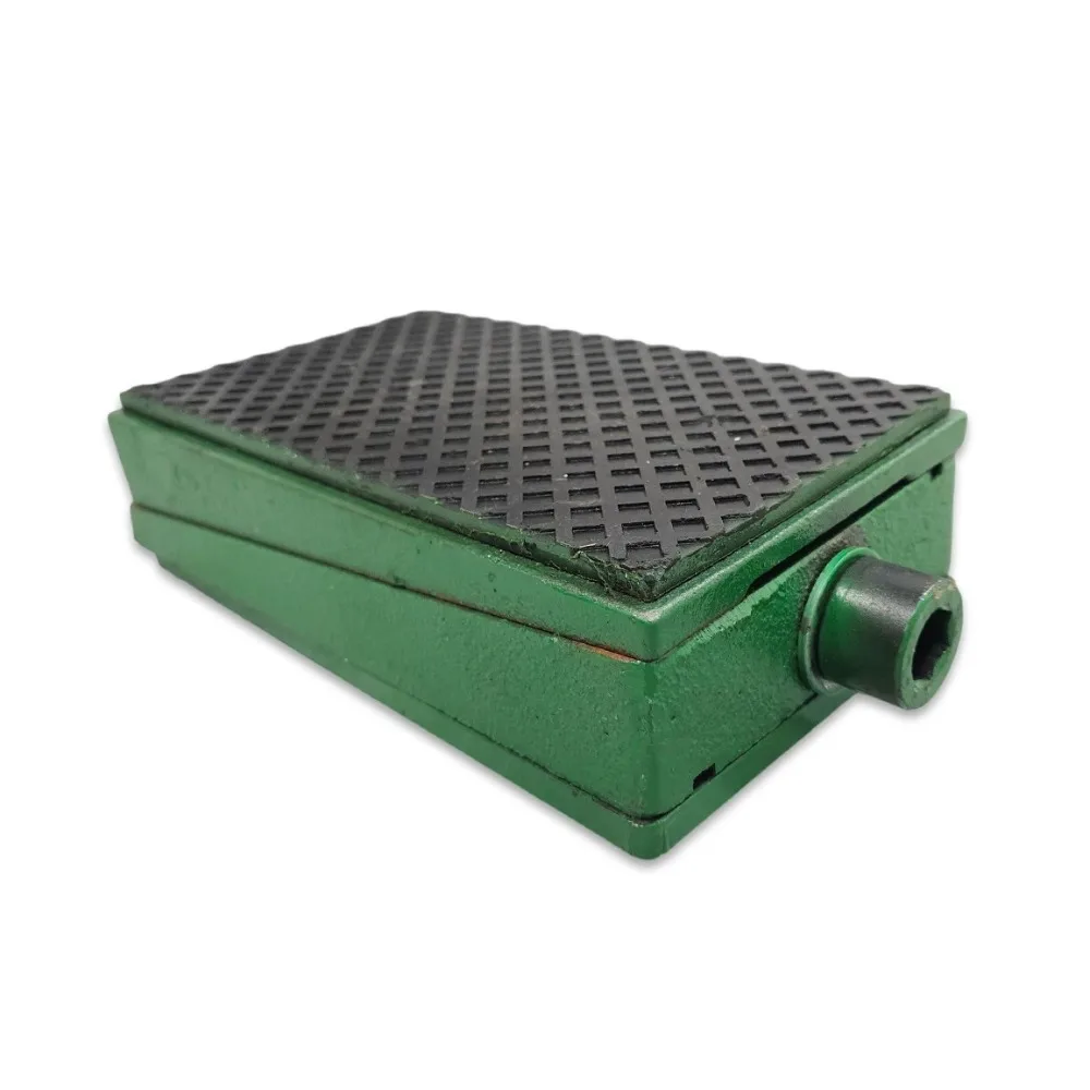 DTA250 Three-layer Shock-absorbing Pad Iron Foot Adjustable Precision Heavy-duty Iron Block for Injection Molding Machine Parts