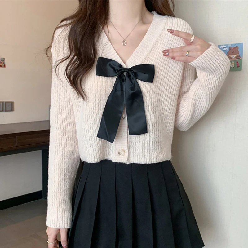 Autumn White Women Cardigan Korean Bow Sweet Slim Female Casual Sweater Fashion New V Neck Long Sleeve Ladies Crop Tops