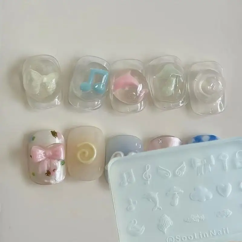 1PC Nail Art Decorazione Unghie Modelli Cucciolo di cartone animato Bowknot Strumenti di progettazione per manicure Y2k Delfino Nota musicale Stampo per unghie in silicone