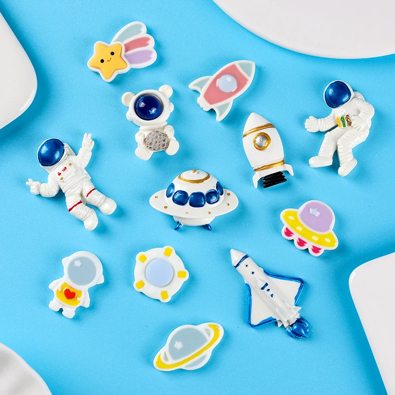 20pcs Cartoon Resin Astronaut UFO Charms Pendants for Jewelry Making Earrings Necklace DIY Crafts Accessories