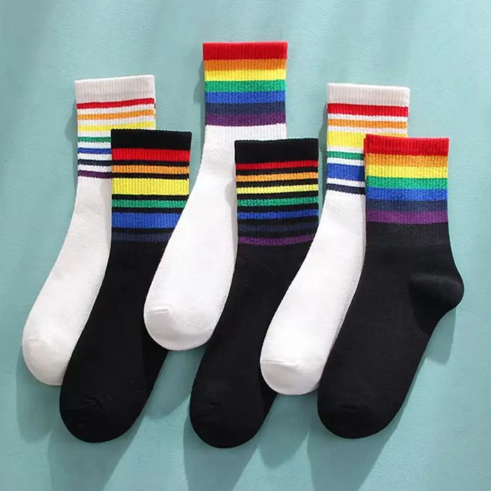 

6Pairs Fashion Multicolor Rainbow Stripes Socks Mid-calf Breathable Rainbow Tube Sock Y2K Patchwork Cotton Socks Streetwear