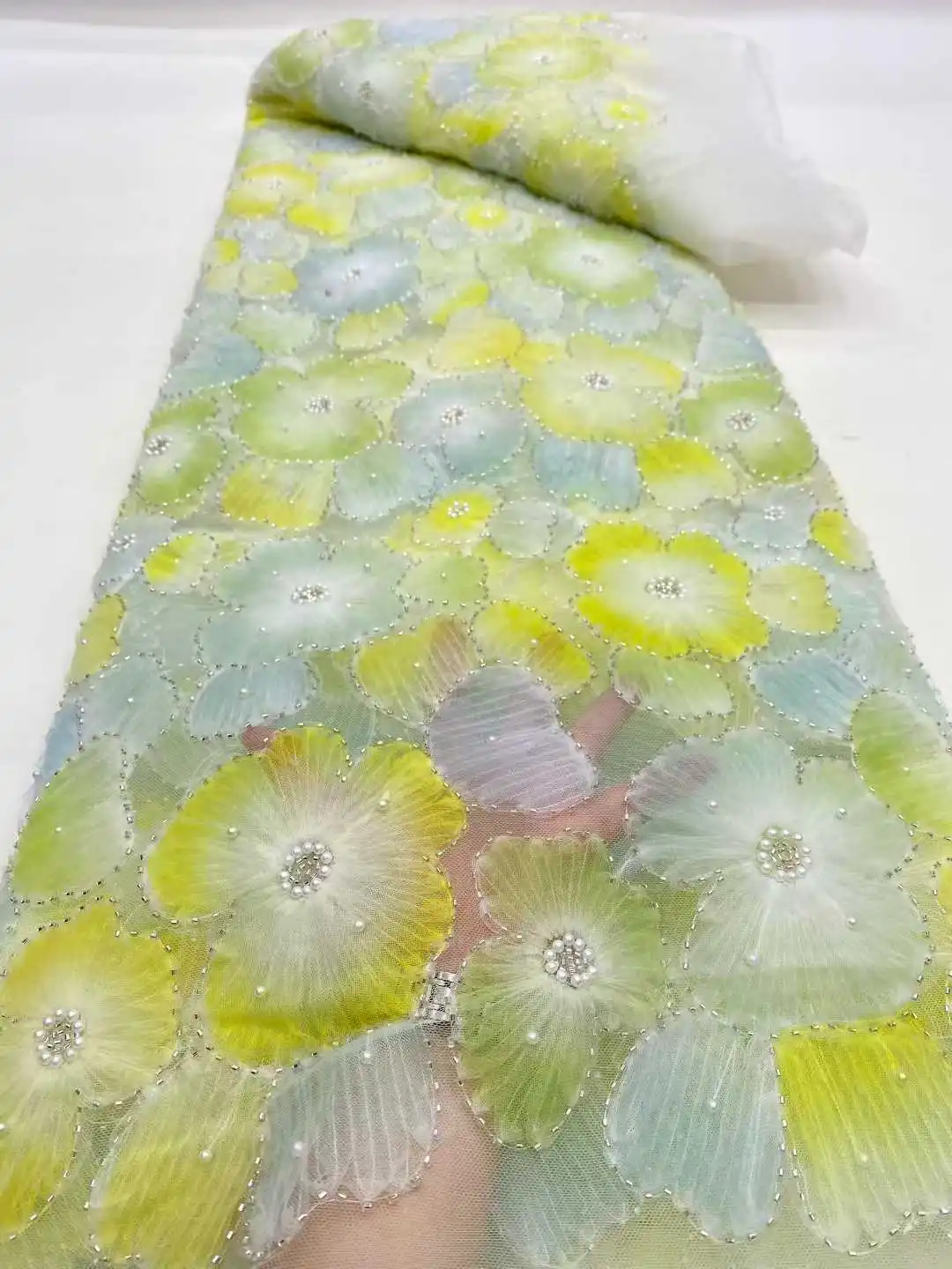 2025 Neueste Afrikanische Net Spitze Perlen Chiffon Spitze Stoff Hohe Qualität 3d 5 Yards Nigerian Französisch Tüll Spitze Stoff für Hochzeit