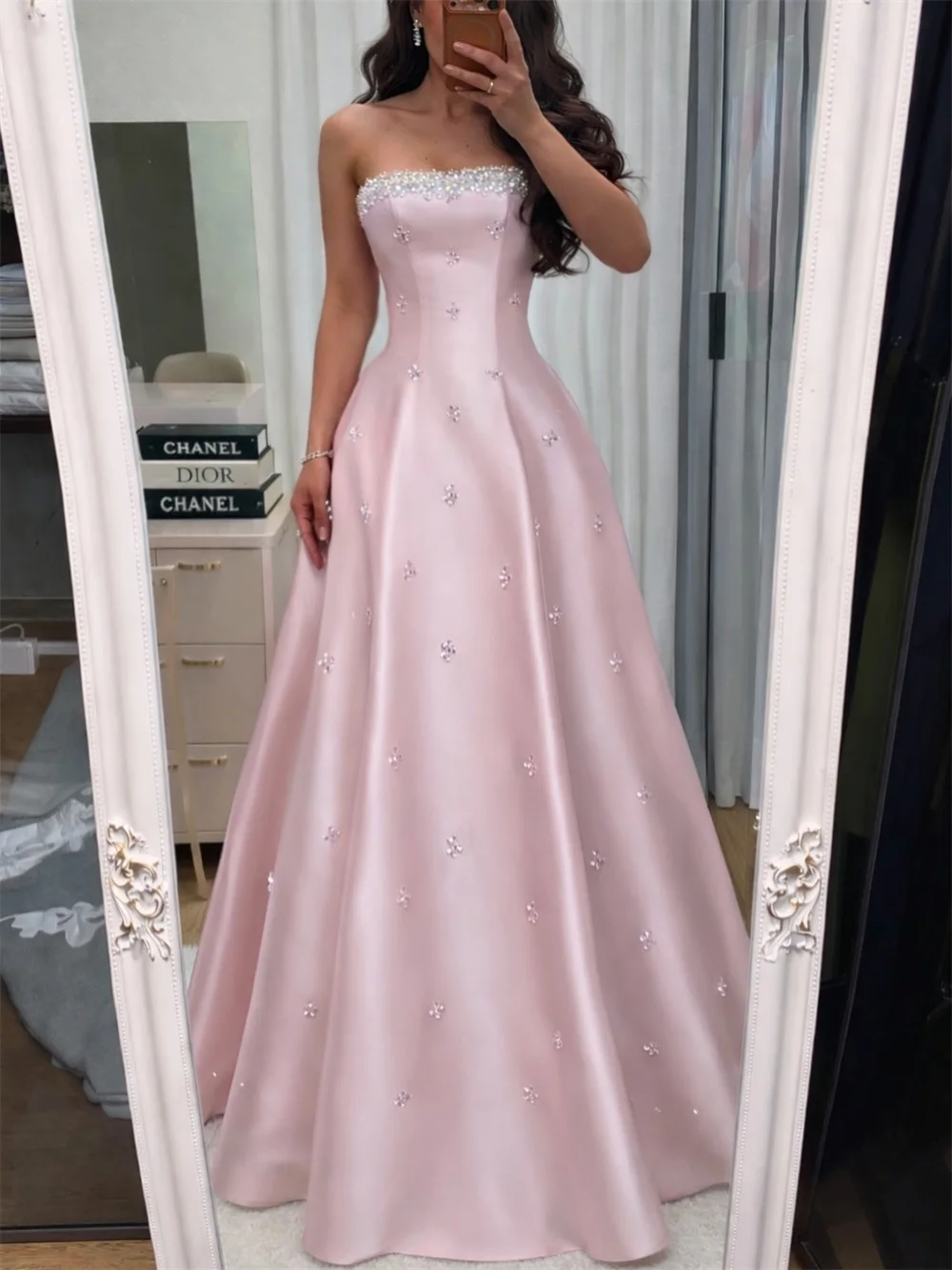 

Customized Strapless Crystal Beaded Neckline Luxury Evening Dress French Robes De Soirée Floor A Line Ball Gown שמלות ערב