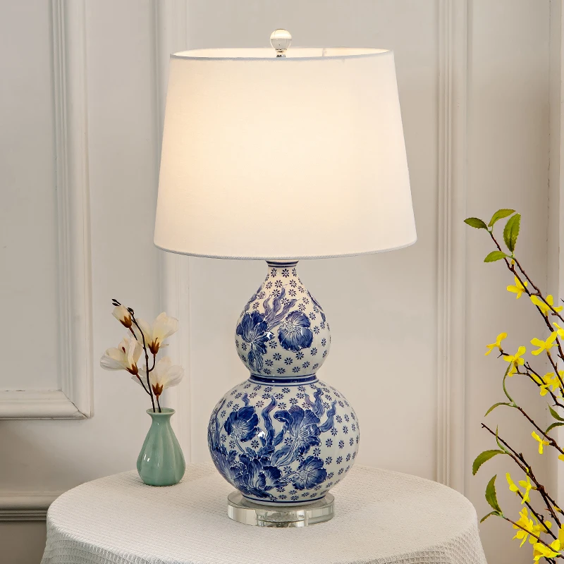 

High-End Embossed Painted Gourd Ceramic Table Lamps LED Bedroom Bedside Living Room Restaurant Study Cloth Art Retro Desk Lights