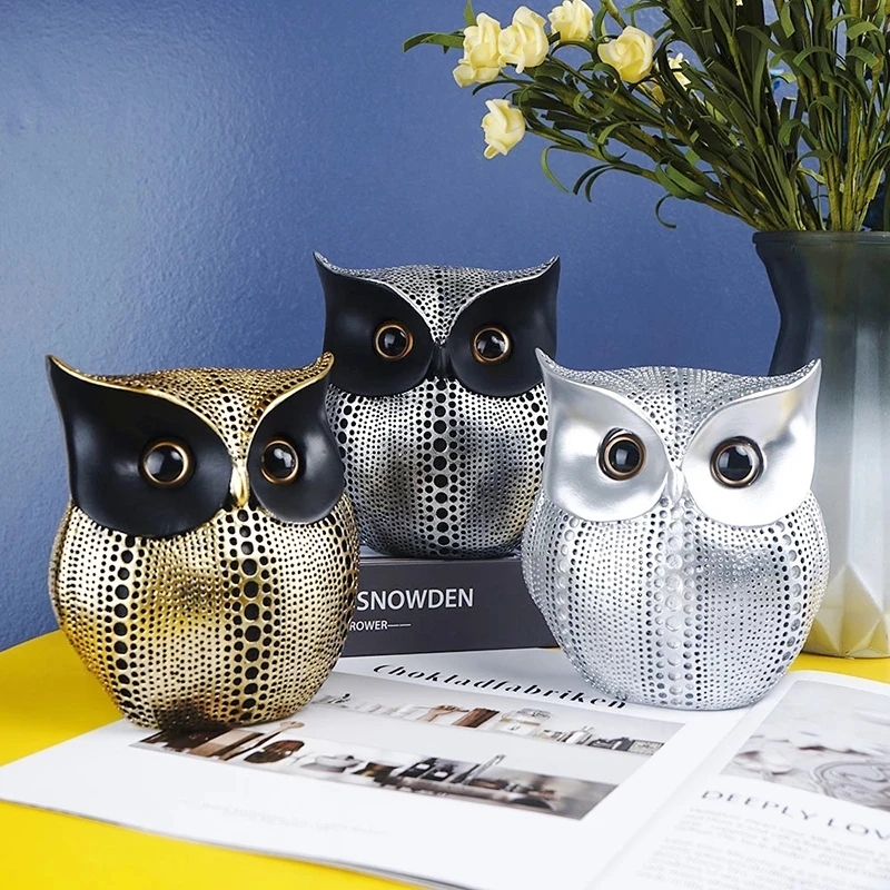 

Nordic Style Owls Ornament Owl Resin Craft Lovely Resin Miniatures Figurines for Home Decor Living Room Bedroom Office Decoratio