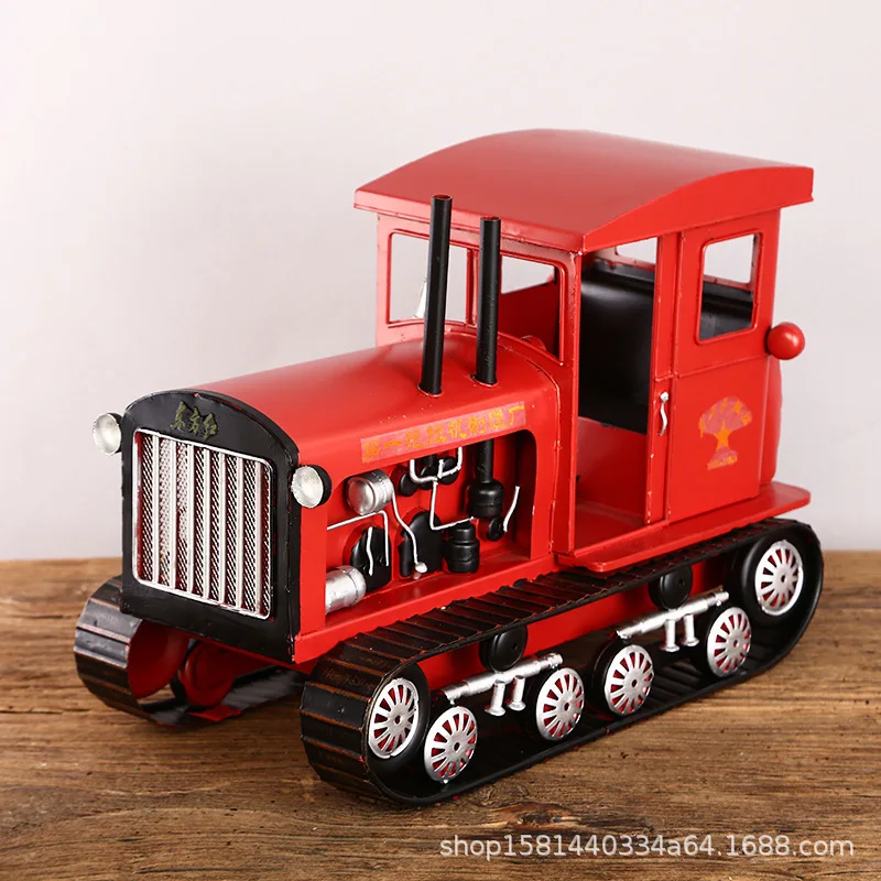 Retro Iron Art Dongfanghong 54-style Tractor Ornaments Model Bulldozer Decorative Crafts Window Display Props