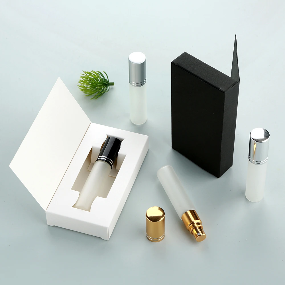 30 SZTUK 10ml wysokiej jakości matowych białych szklanych butelek na perfumy z rozpylaczem, drobna mgiełka, szczelne, wielokrotnego użytku, z wykwintnymi pudełkami