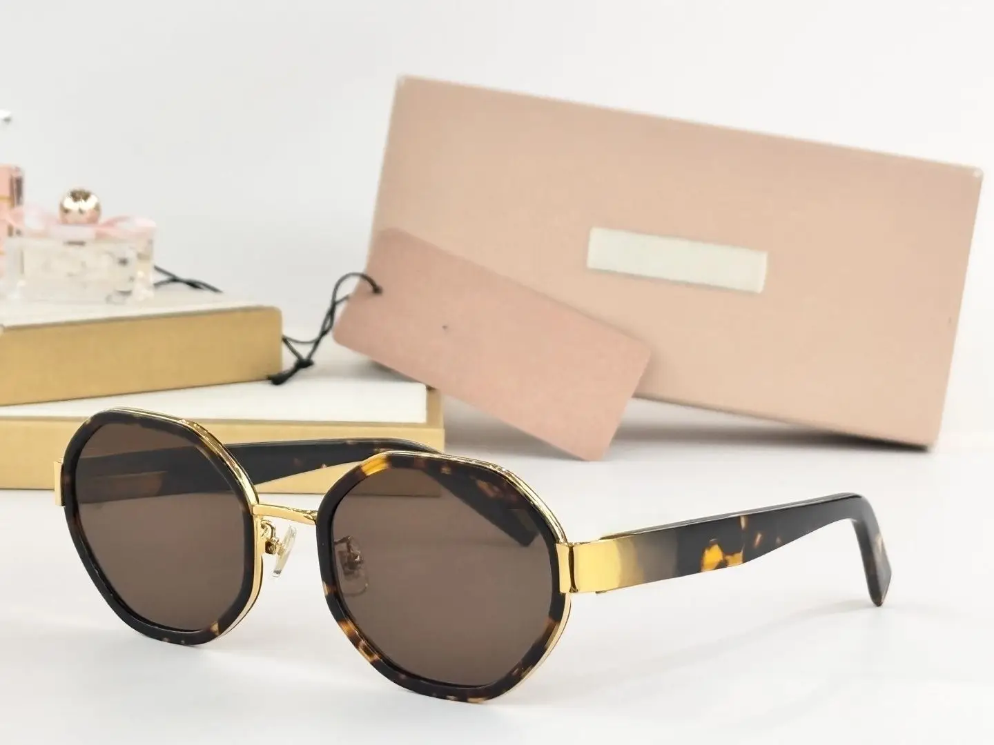 

Круглые солнцезащитные очки Tortoiseshell Gold, винтажные дизайнерские модные солнцезащитные очки, женские классические очки с защитой от ультрафиолета