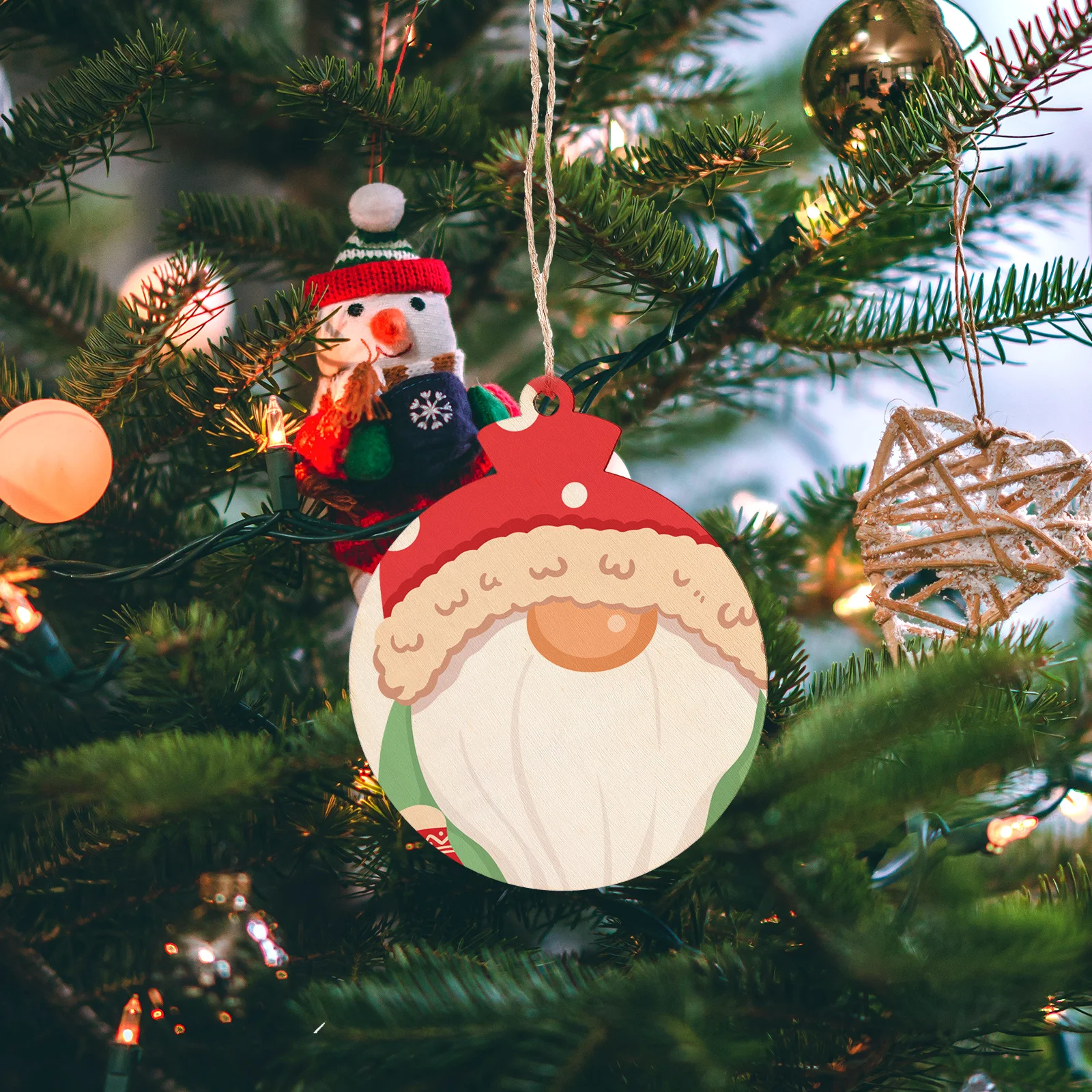 

50pcs Wooden Christmas Ornaments Pre-Drilled Unfinished Diy Craft Blank Wood Slices For Holiday Home Decor Xmas Cutouts Handmade