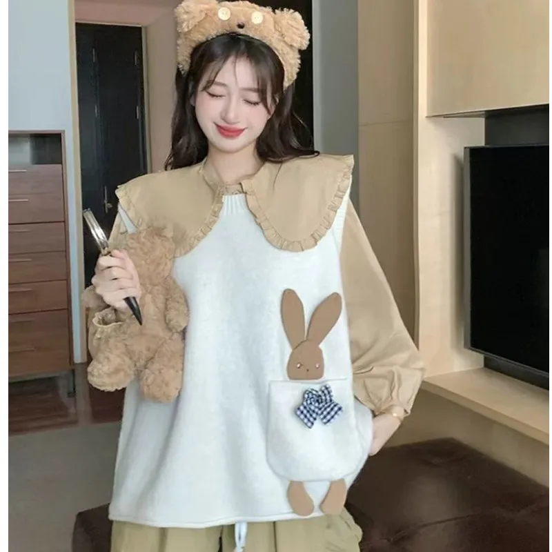 Fashionable Age Reducing Folding Knitted Vest for Women 2023 Spring and Autumn New 3D Cartoon Sleeveless Sweater Tank Top - Image 6