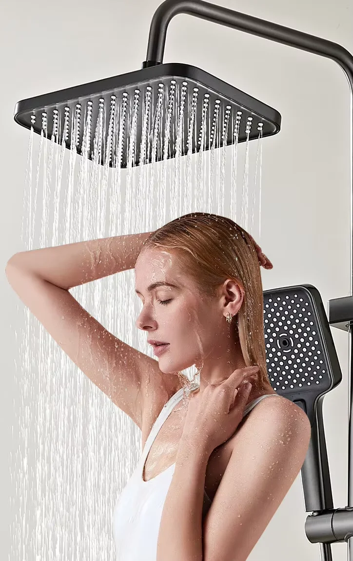 High Quality Wall-Mounted Thermostatic Piano Led Shower Set Digital Display Rain Button Digital Smart Shower Shower Bathroom Set