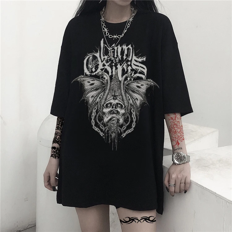 المتضخم المرأة تي شيرت الأبيض القوطية تي شيرت الشارع الملابس الكورية موجة باردة زوجين عالية قصيرة الأكمام أسود الشارع الشهير القمم