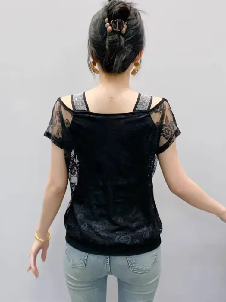2025 فضفاض لافتة للنظر الإناث تي شيرت الربيع الصيف امرأة قصيرة الأكمام بلايز المحملة مائل طوق الدانتيل الكتف قبالة الماس مجموعة