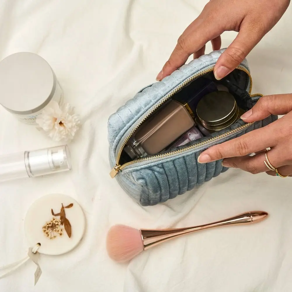 Borsa per il trucco in velluto di grande capacità borsa per cosmetici da donna borsa da toilette da viaggio di moda borsa per il trucco portatile