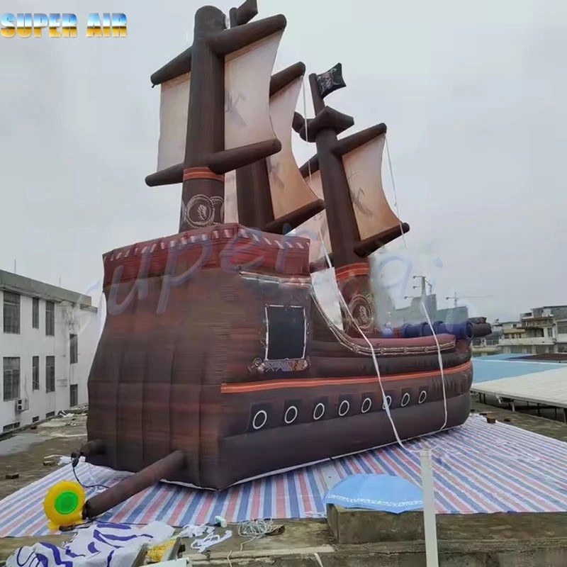 Ballon gonflable géant Commercial de bateau de pirate avec le ventilateur pour les jeux d'enfants