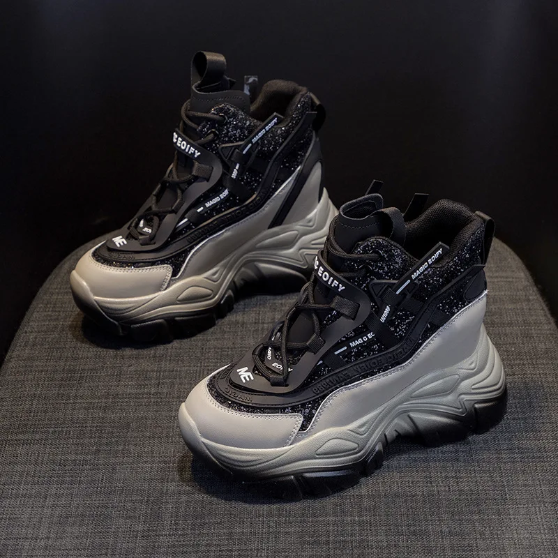 

Dad Shoes Women's 2026 Spring New Thick soled Special Glitter Women's Shoes Versatile Casual Fashion Women's Shoes