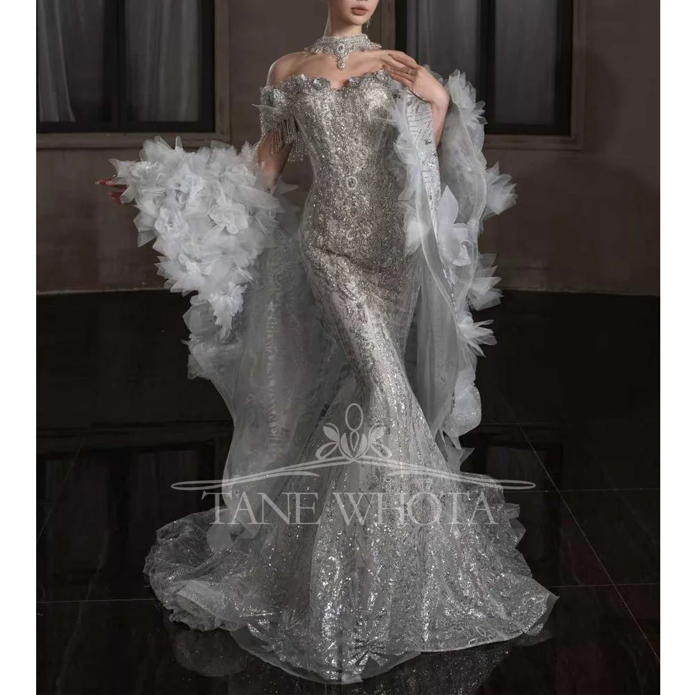 Suknia ślubna typu sheath z odkrytymi ramionami, haftem, koralikami, cekinami i kryształami, szyta na miarę, Vestido De Noiva Casamento