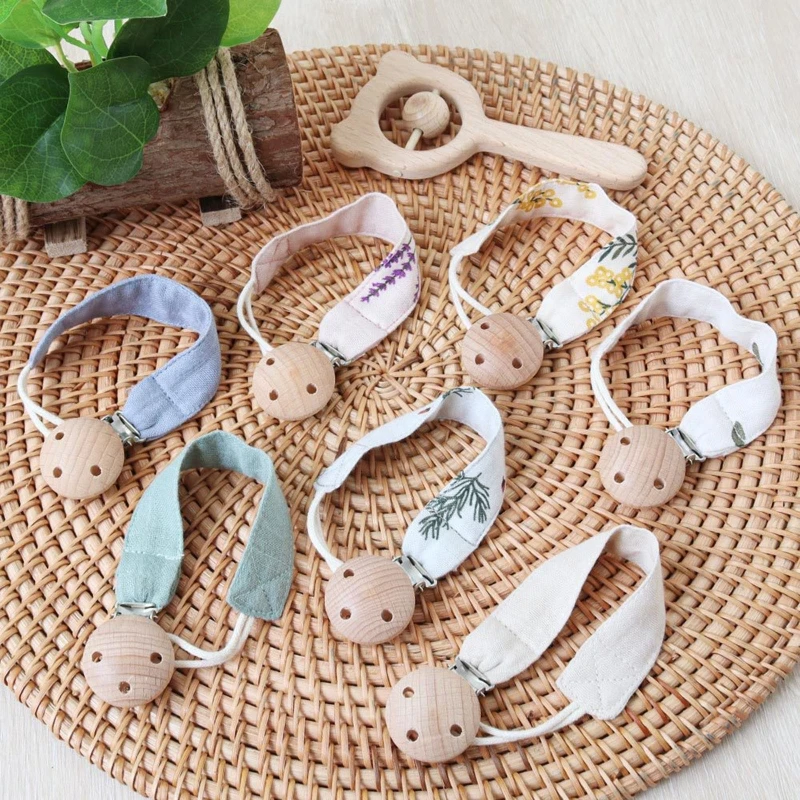 67JC Wooden Teether Pacifier Clip Holder Chains Teething for Boys Girls Infant