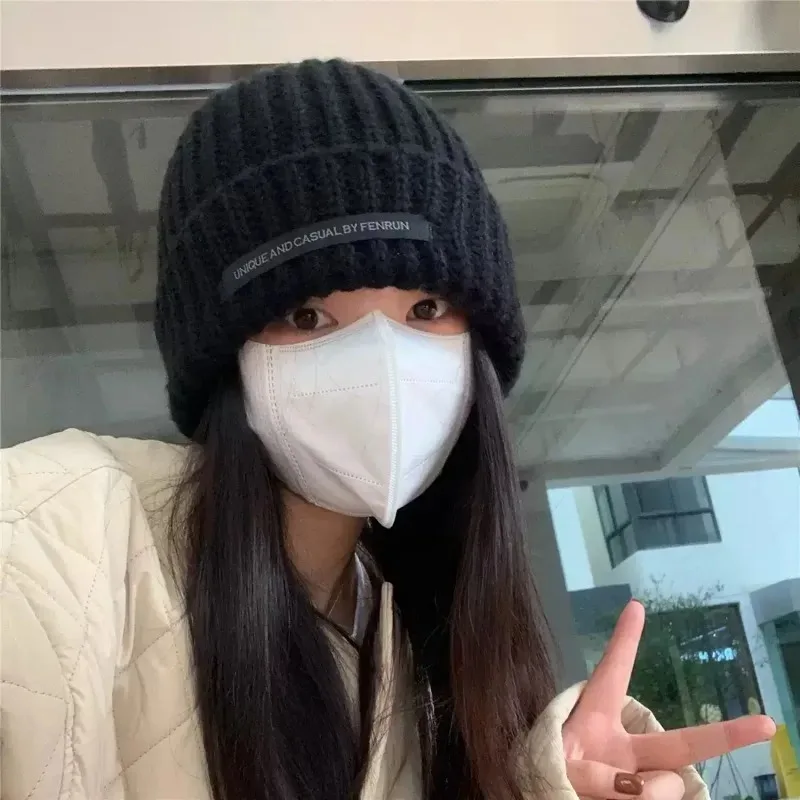 1-4PCS Thickened Wool Knit Hat with Embroidery Pattern Unisex Winter Beanie Warm Outdoor Cap for Hiking Skiing Commute