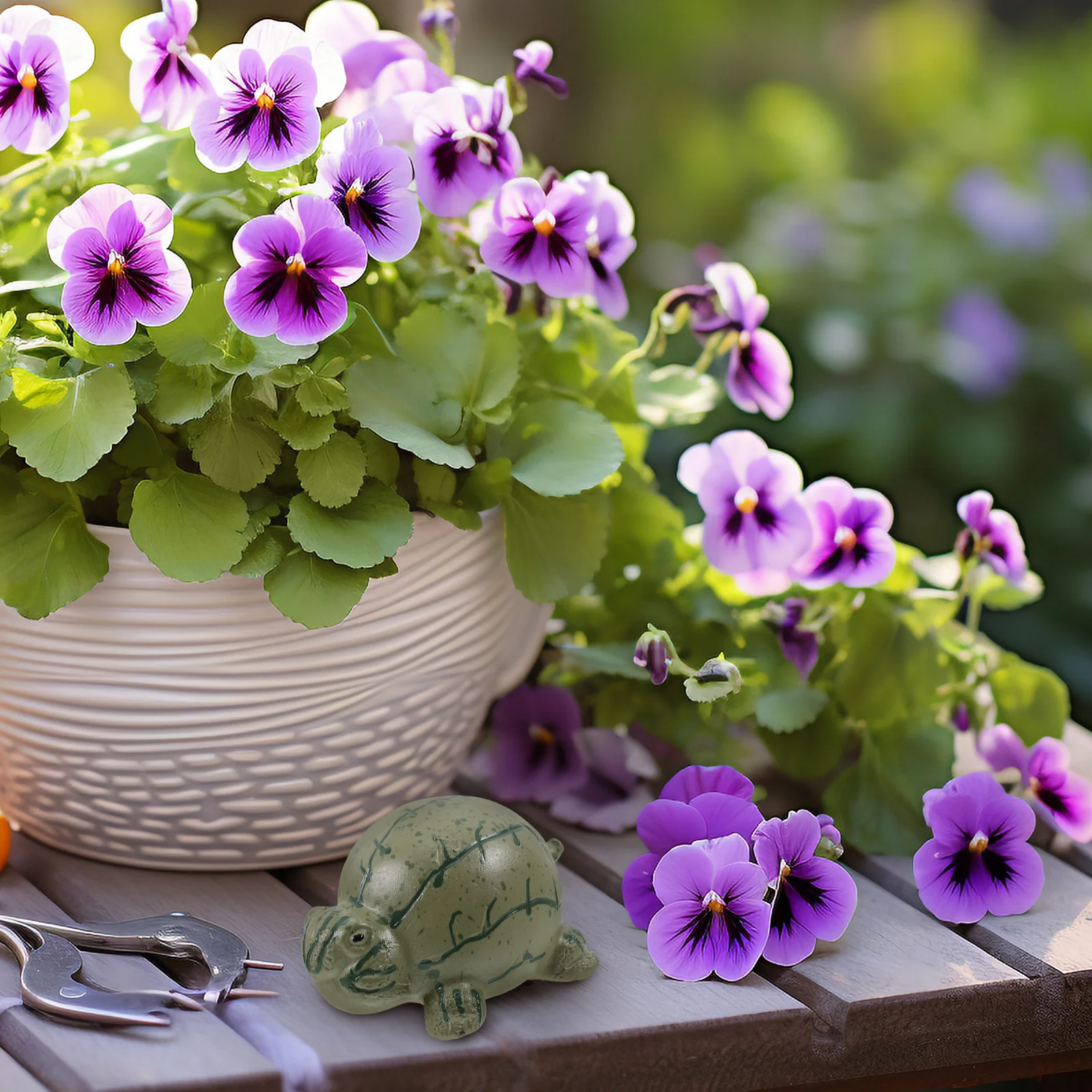 

Resin Tortoise Realistic Hawaiian Sea Turtle Decorative Ornament for Home Garden Patio Unique Resin Animal Decor