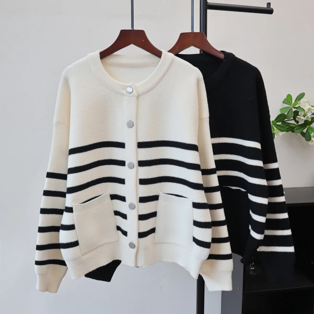 

Женские кардиганы, свитера, пальто, полосатые куртки с круглым вырезом, джемперы Y2k, уличная одежда, элегантная вязаная открытая майка, осень-зима 2025