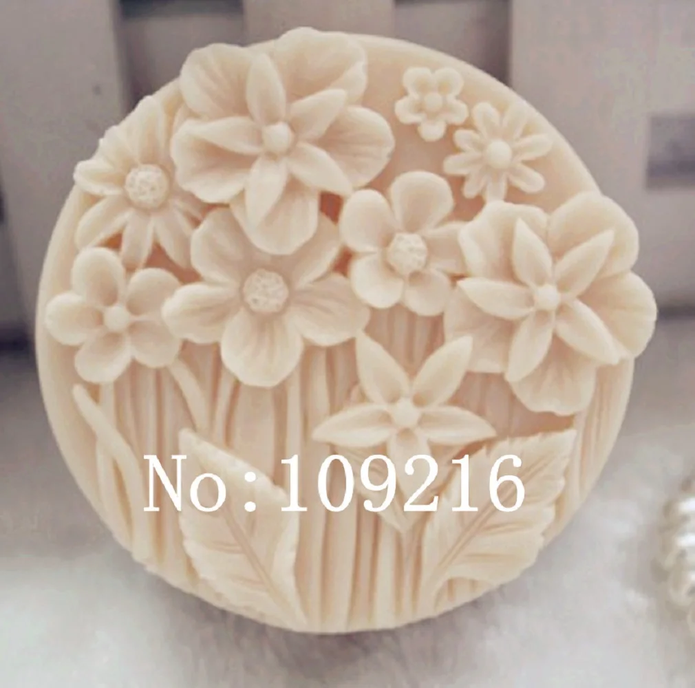 

1pcs Little Many Flowers(zx73) Silicone Handmade Soap Mold Crafts DIY Mould